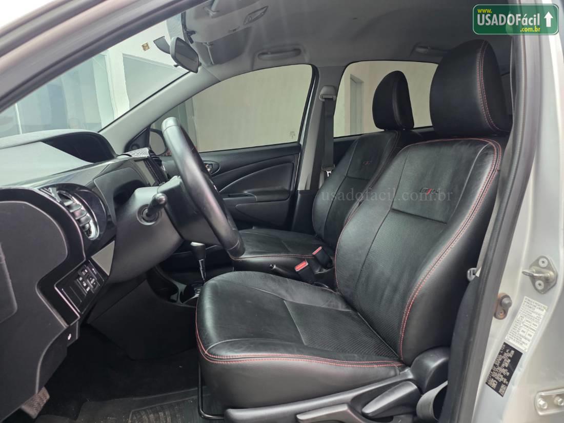 TOYOTA Etios Hatch X Plus 1.5 Automático Flex 2018/2019 — foto 9 de 27