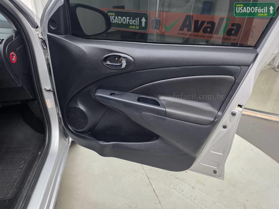 TOYOTA Etios Hatch X Plus 1.5 Automático Flex 2018/2019 — foto 21 de 27