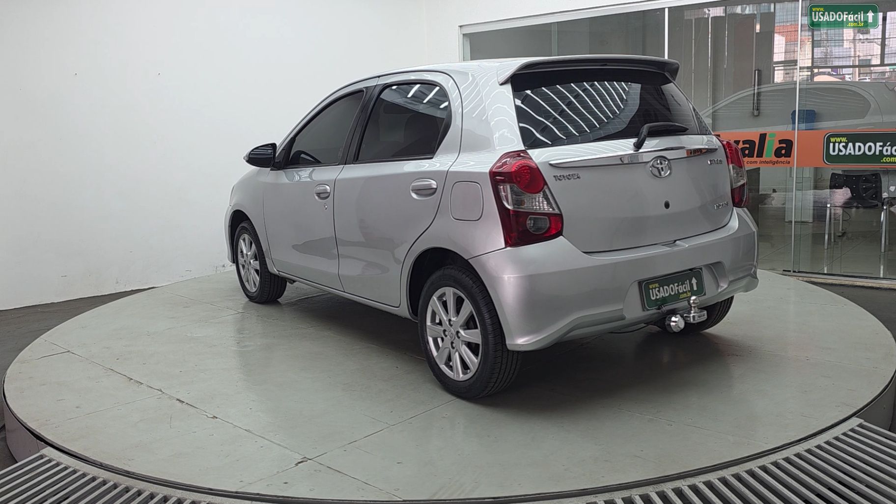TOYOTA Etios Hatch X Plus 1.5 Automático Flex 2018/2019 — foto 7 de 27