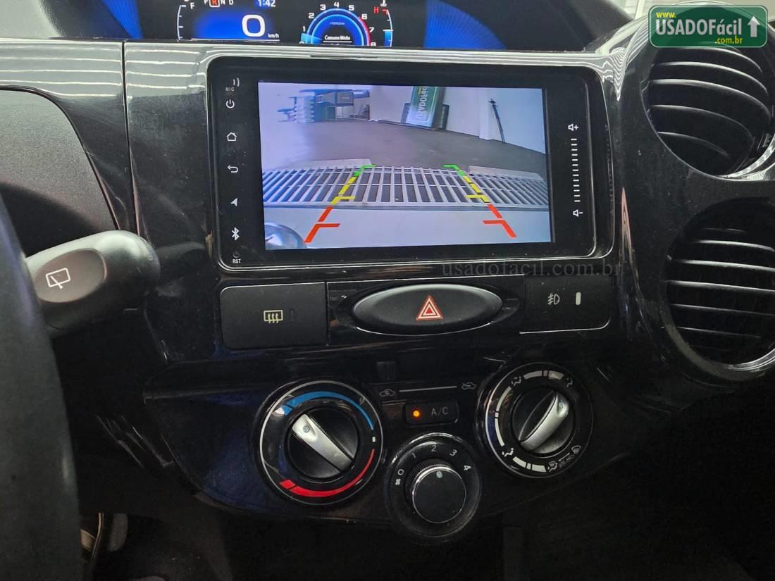 TOYOTA Etios Hatch X Plus 1.5 Automático Flex 2018/2019 — foto 16 de 27