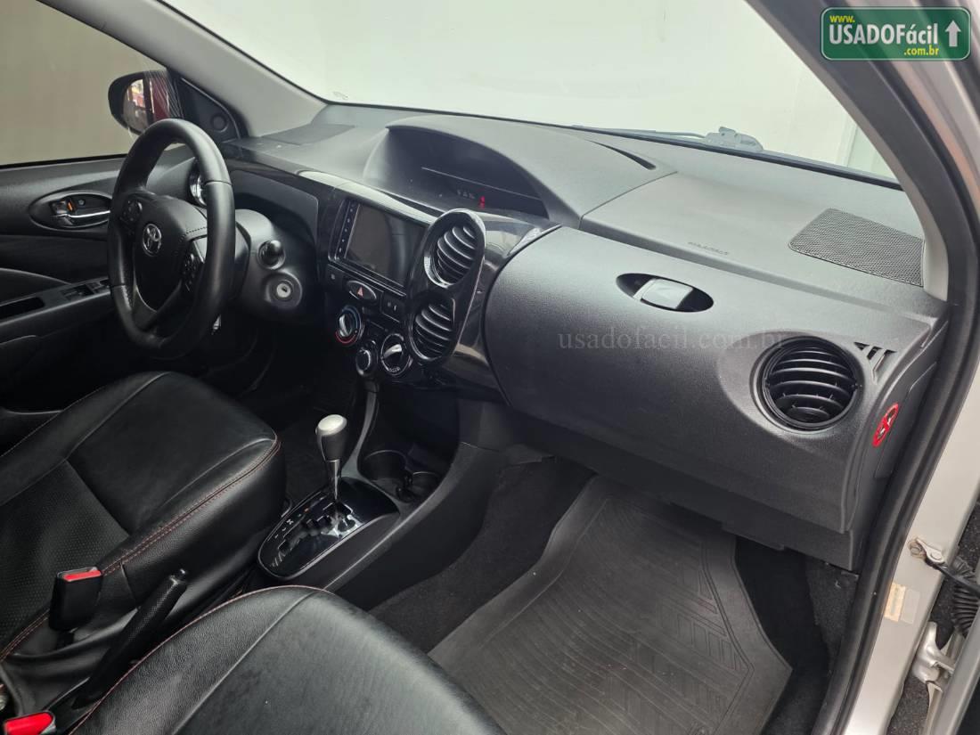 TOYOTA Etios Hatch X Plus 1.5 Automático Flex 2018/2019 — foto 14 de 27