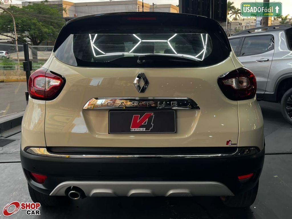 Renault Captur Zen 1.6 Mecânico Flex 2017/2018 — foto 3 de 8