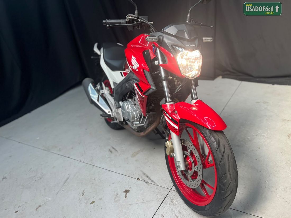 Honda CB 250 Twister 2022/2022 — foto 2 de 10