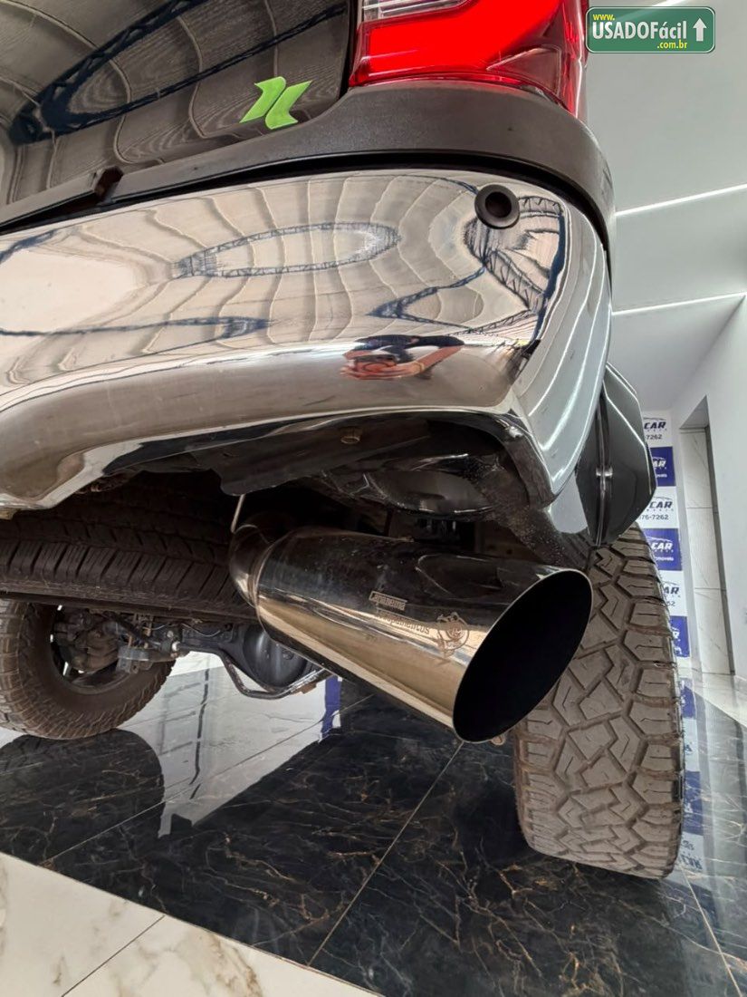 Toyota Hilux SRX Plus CD 2.8 4x4 TDI Automático Diesel 2023/2024 — foto 18 de 18