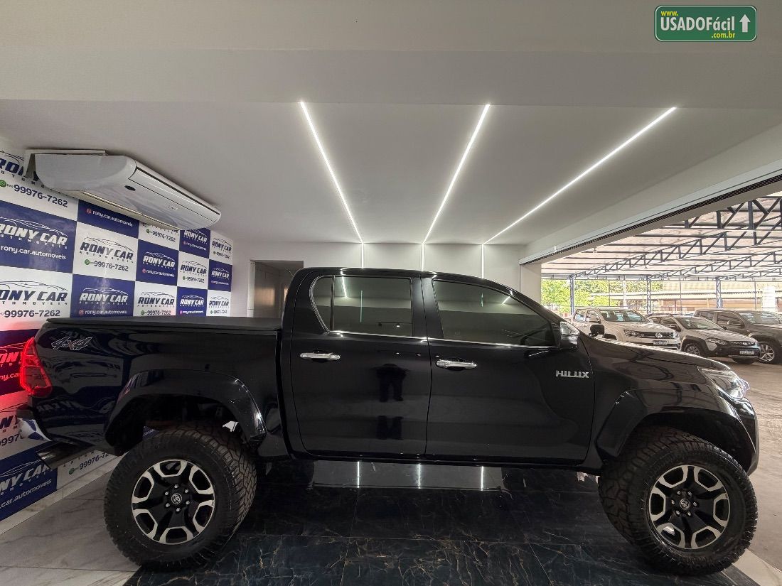 Toyota Hilux SRX Plus CD 2.8 4x4 TDI Automático Diesel 2023/2024 — foto 7 de 18