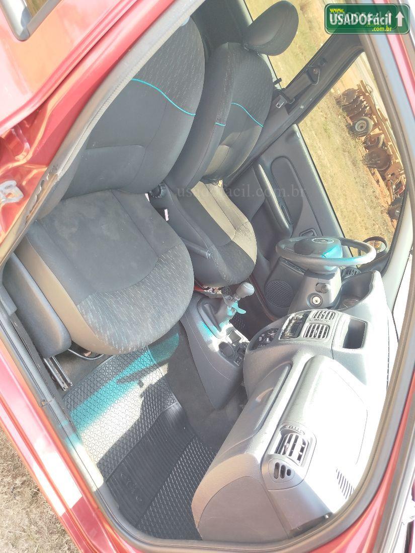 RENAULT Clio Expression 1.0 5P 2015/2016 — foto 6 de 7