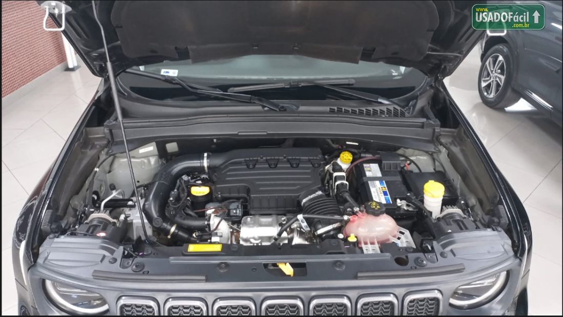 Jeep Renegade Longitude Night Eagle 1.3 Turbo Automático Flex 2024/2025 — foto 12 de 12