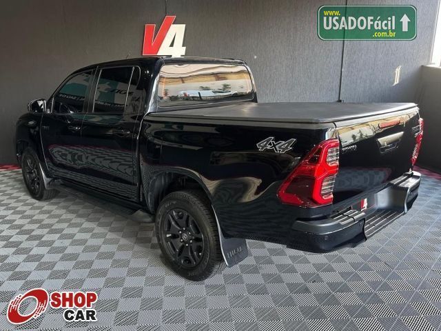 Toyota Hilux SRX CD 2.8 4x4 TDI Automático Diesel 2022/2022 — foto 3 de 10