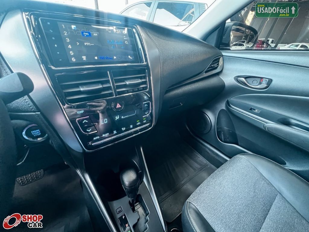 Toyota Yaris Sedan XS 1.5 Automático Flex 2024/2025 — foto 7 de 10