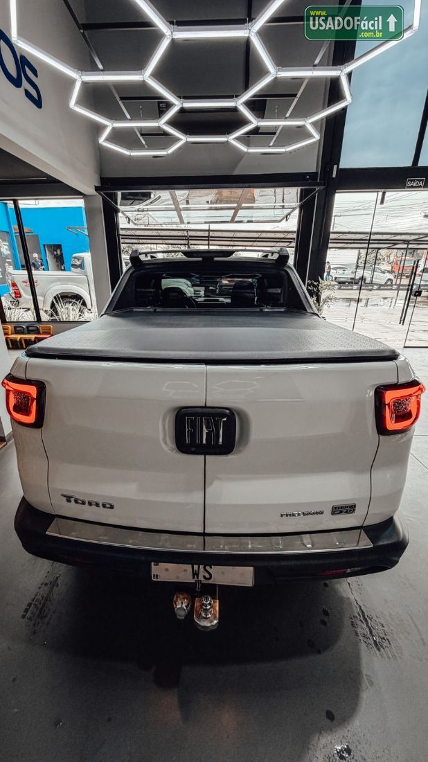 Fiat Toro Freedom 1.3 T270 4x2 Automático Flex 2023/2024 — foto 9 de 12