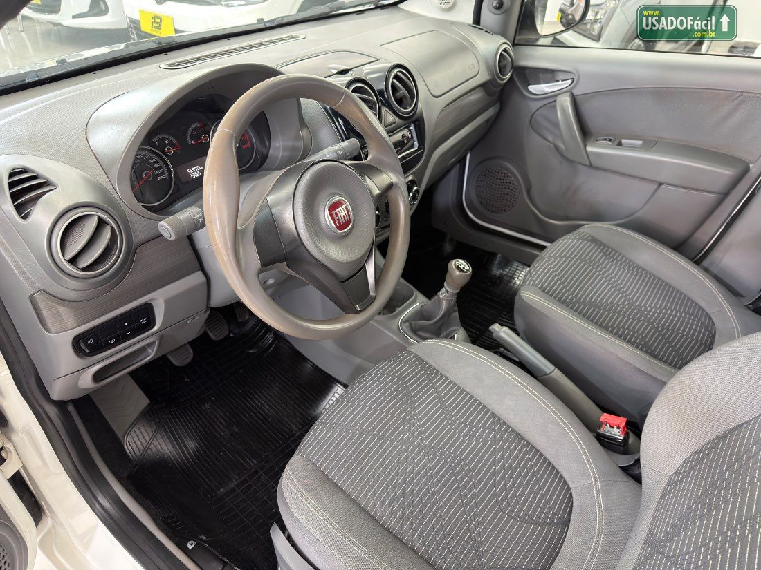 FIAT Palio Attractive Best Seller 1.4 Evo 5P Flex 2016/2016 — foto 5 de 8