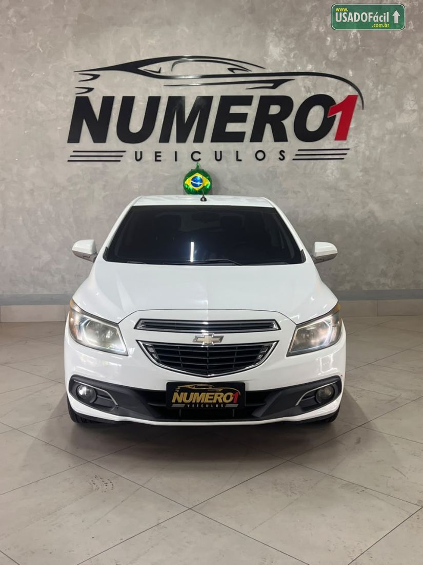 CHEVROLET/GM Onix Hatch LTZ 1.4 Mecânico Flex 2016/2016 — foto 2 de 14