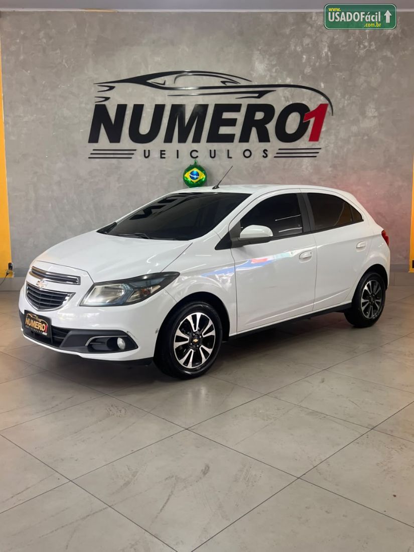 CHEVROLET/GM Onix Hatch LTZ 1.4 Mecânico Flex 2016/2016 — foto 3 de 14