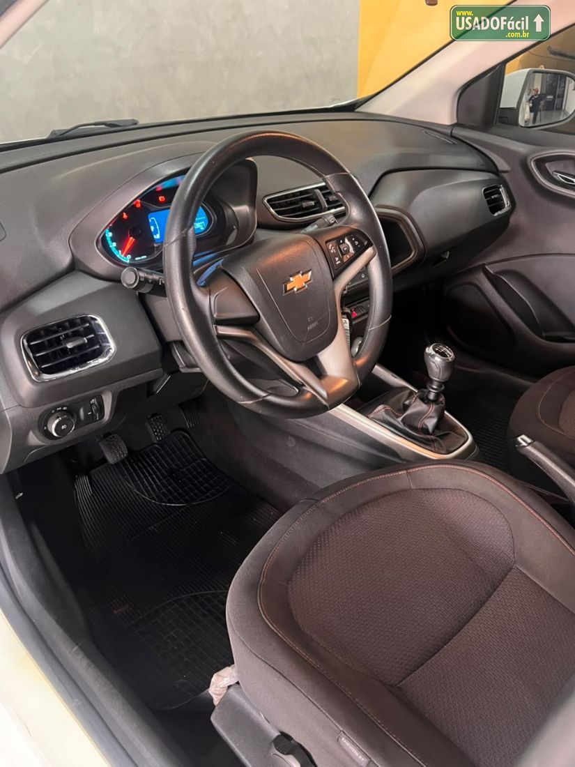 CHEVROLET/GM Onix Hatch LTZ 1.4 Mecânico Flex 2016/2016 — foto 7 de 14