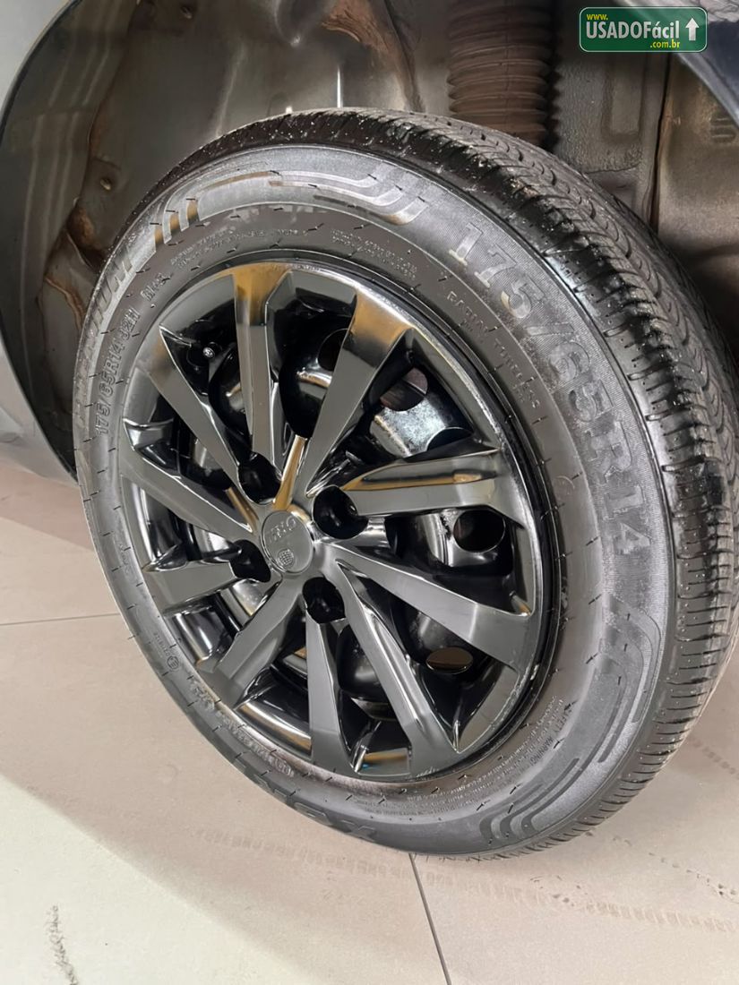 Fiat Argo Drive 1.0 Flex 2020/2020 — foto 12 de 12
