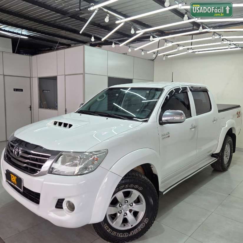 Toyota Hilux SRV CD D4-D 3.0 4x4 TDI Automático Diesel