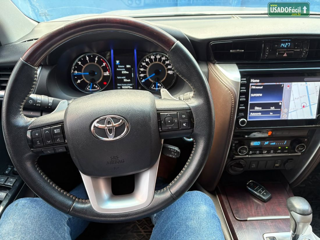 Toyota Hilux SW4 SRX 2.8 4x4 TDI Automático Diesel 2019/2020 — foto 15 de 16