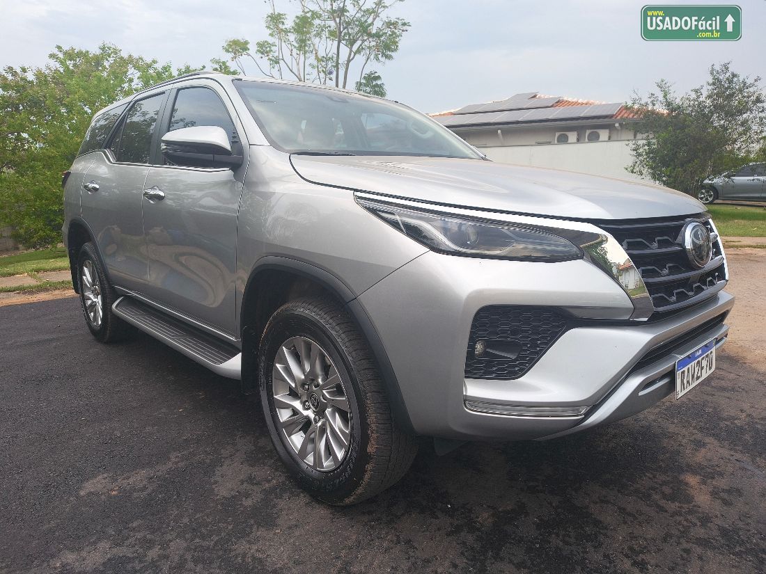 Toyota Hilux SW4 SRX 2.8 4x4 TDI Automático Diesel 2021/2021 — foto 5 de 13