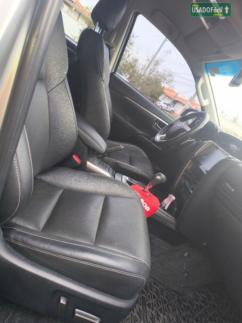 Toyota Hilux SW4 SRX 2.8 4x4 TDI Automático Diesel 2021/2021 — foto 9 de 13