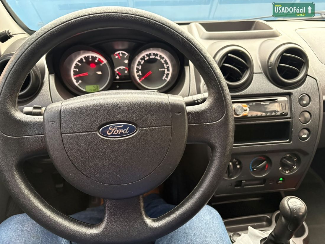 Ford Fiesta Hatch 1.0 5P Flex 2012/2012 — foto 12 de 12