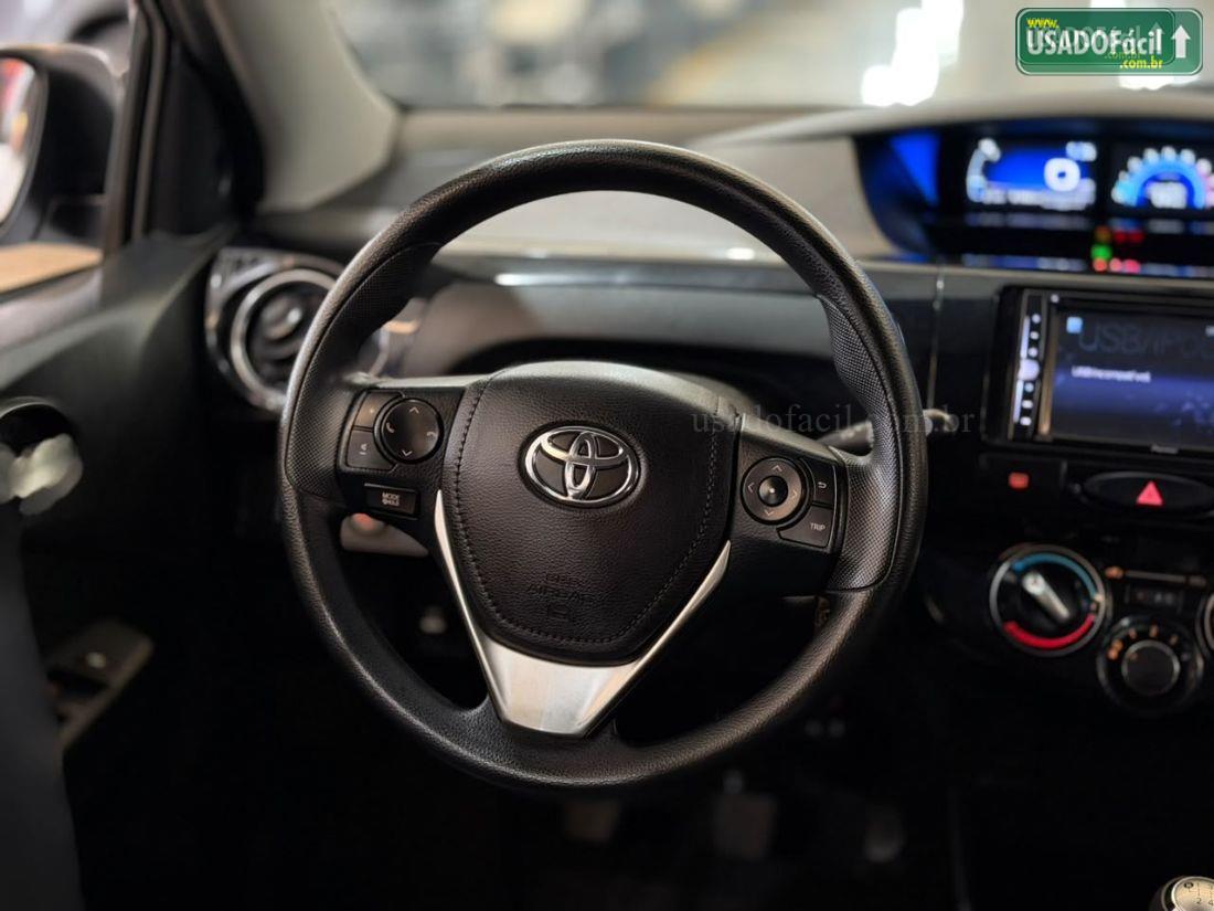 TOYOTA Etios Hatch X Plus 1.5 Mecânico Flex 2019/2020 — foto 13 de 16