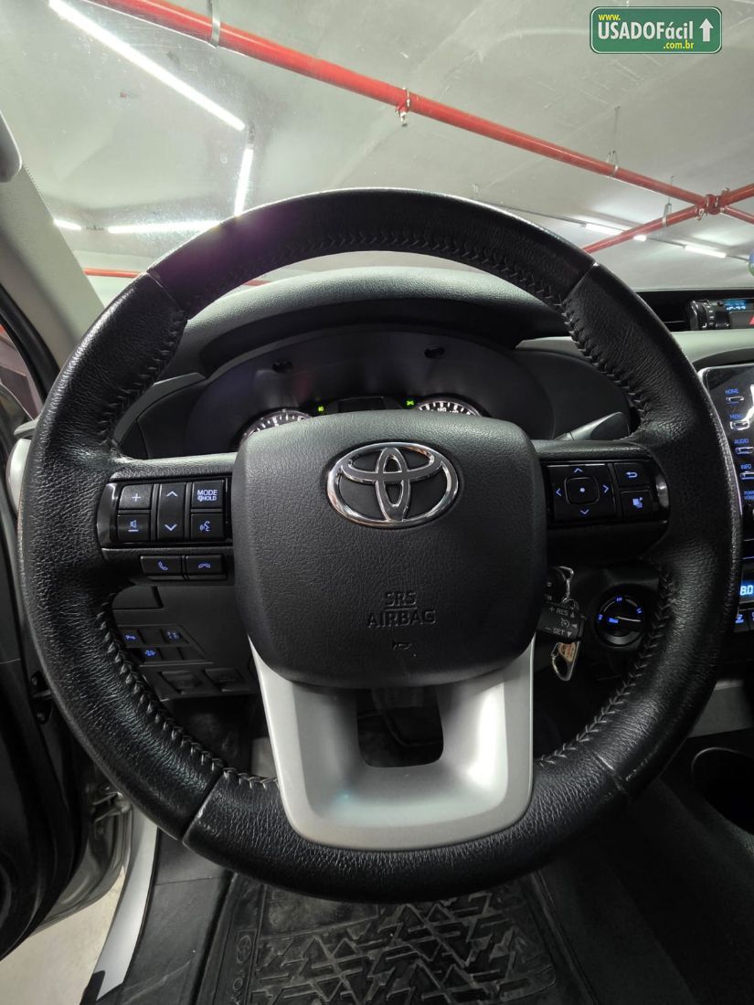 Toyota Hilux SR CD 2.8 4X4 TDI Automático Diesel 2022/2022 — foto 5 de 10