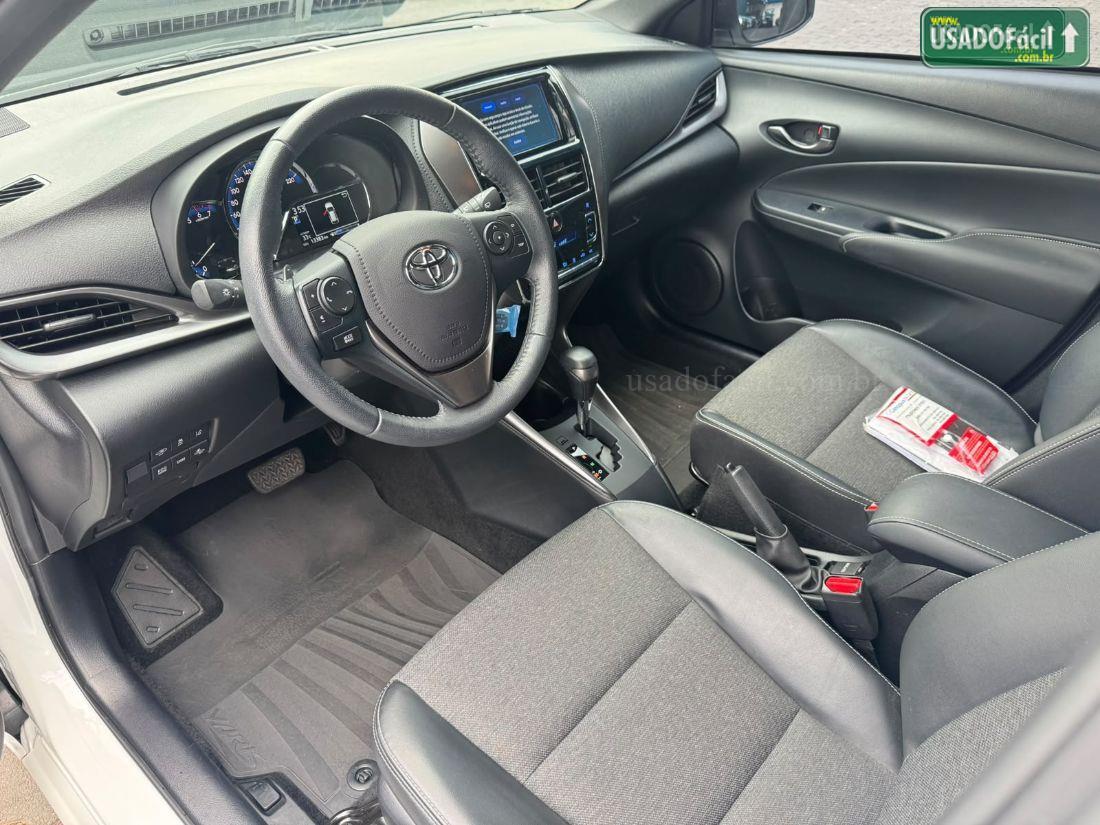 TOYOTA Yaris Hatch XS 1.5 Automático Flex 2022/2023 — foto 10 de 16