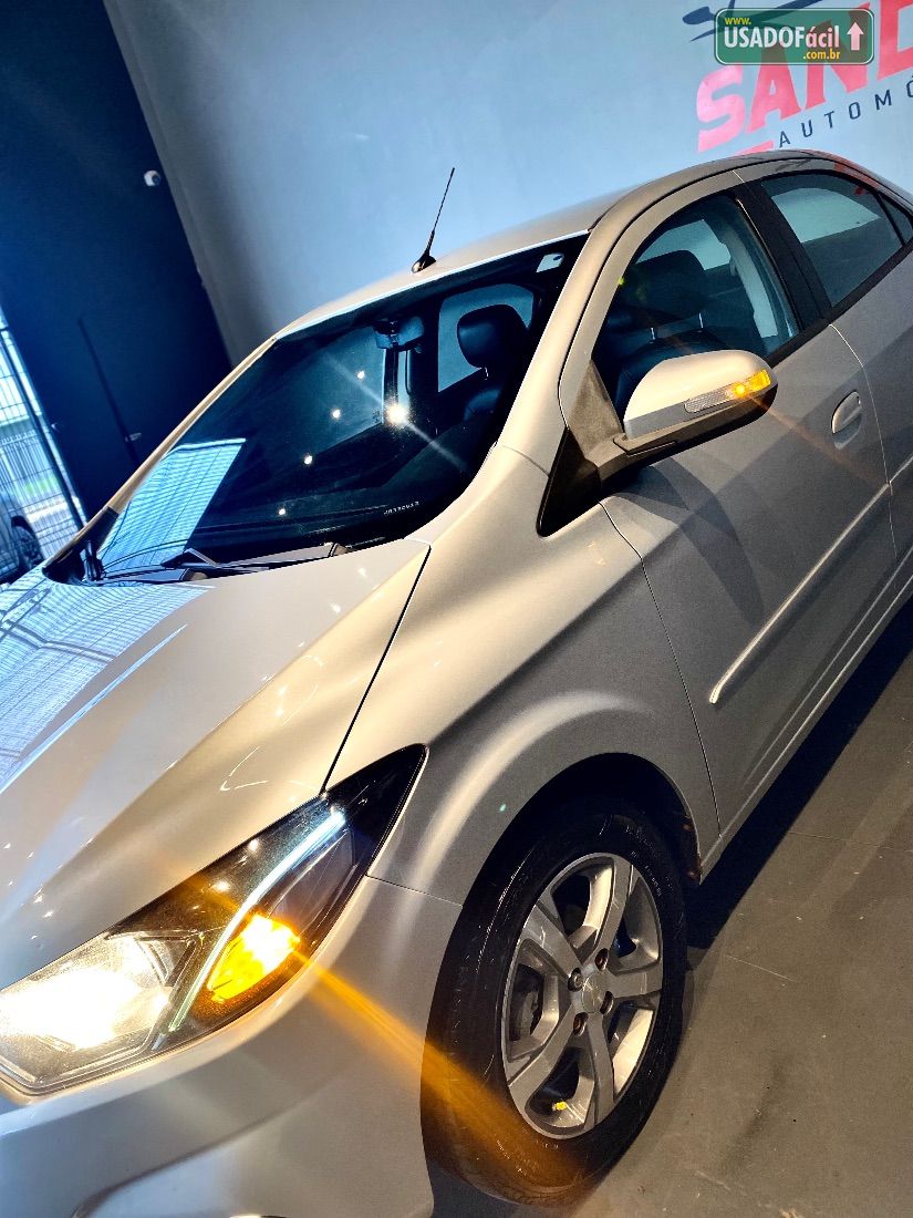 CHEVROLET/GM Prisma Sedan LTZ 1.4 Automático FlexPower 2018/2018 — foto 27 de 45