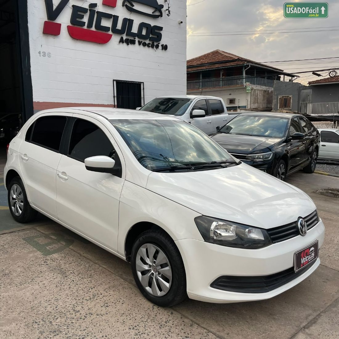 Volkswagen Gol 1.0 Mi 4P Total Flex 2014/2014 — foto 3 de 10