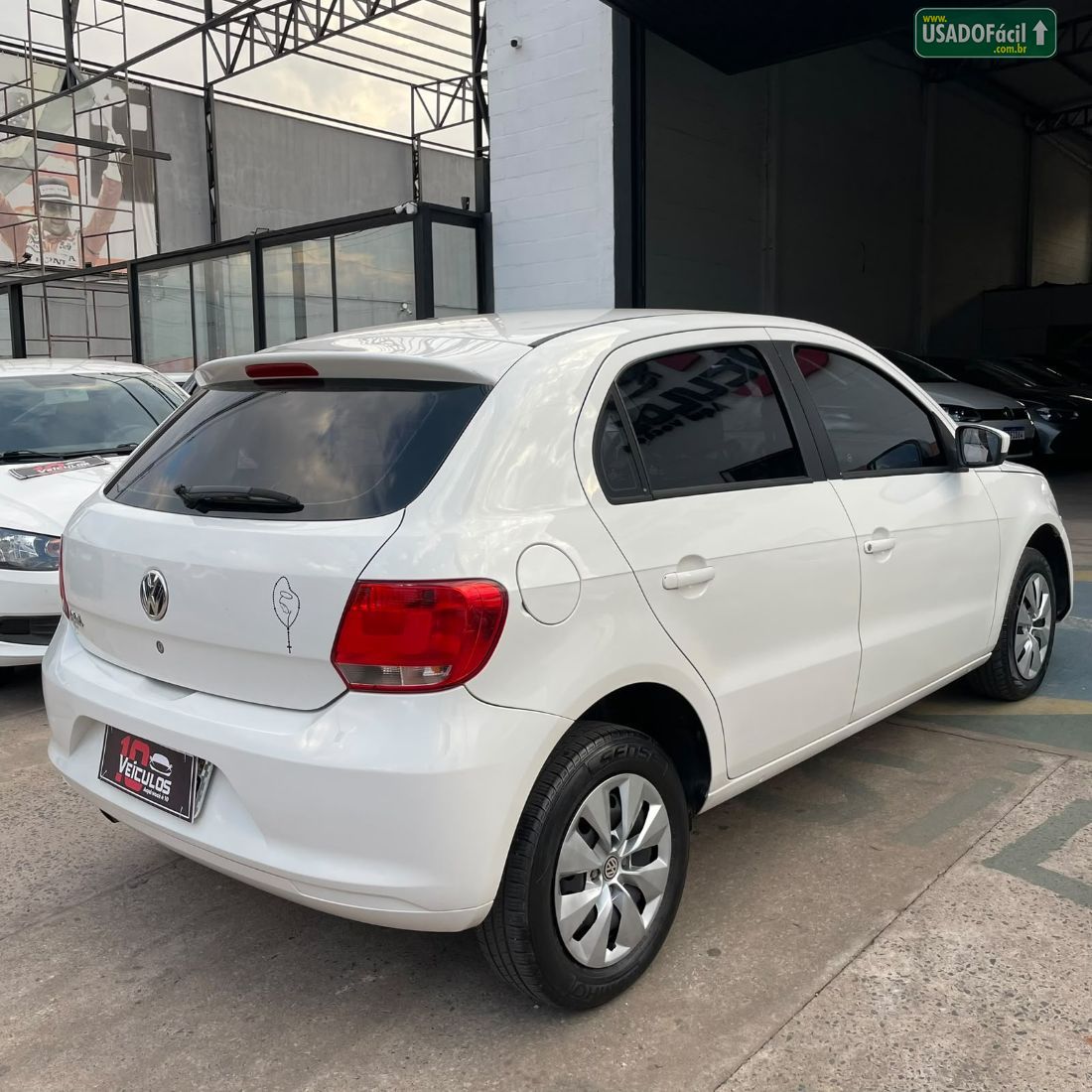 Volkswagen Gol 1.0 Mi 4P Total Flex 2014/2014 — foto 5 de 10