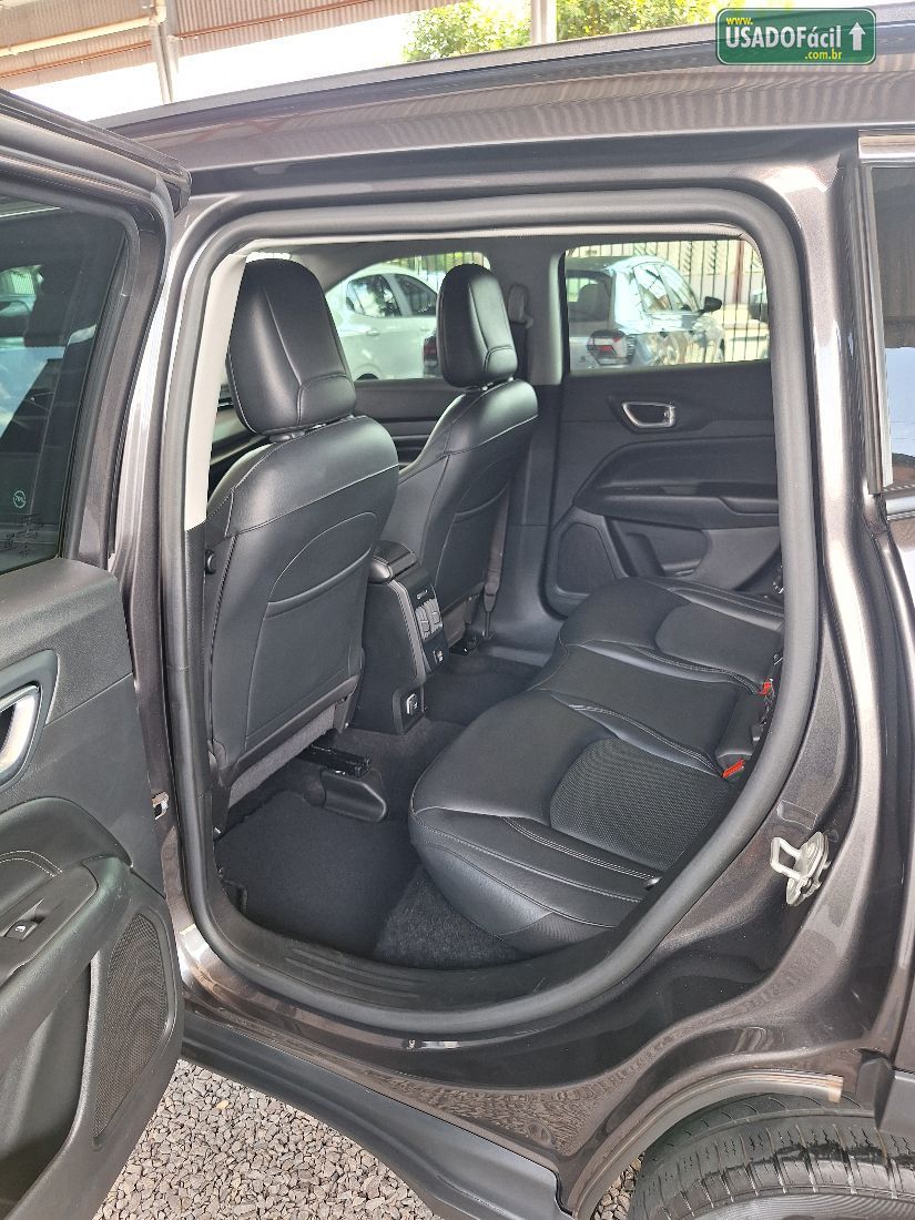 Jeep Compass Longitude T270 1.3 Turbo 4x2 Automático Flex 2022/2022 — foto 13 de 14