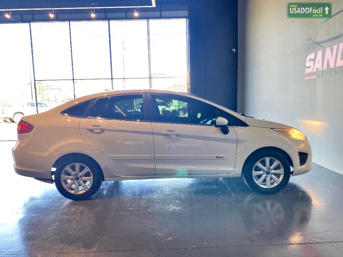 Ford Fiesta Sedan SE 1.6 16V Flex 4P 2011/2012 — foto 16 de 41
