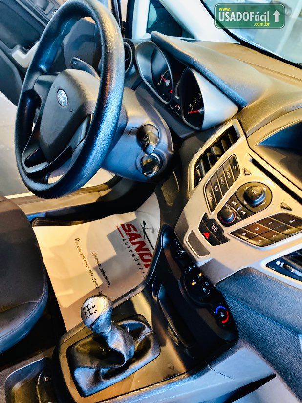 Ford Fiesta Sedan SE 1.6 16V Flex 4P 2011/2012 — foto 38 de 41
