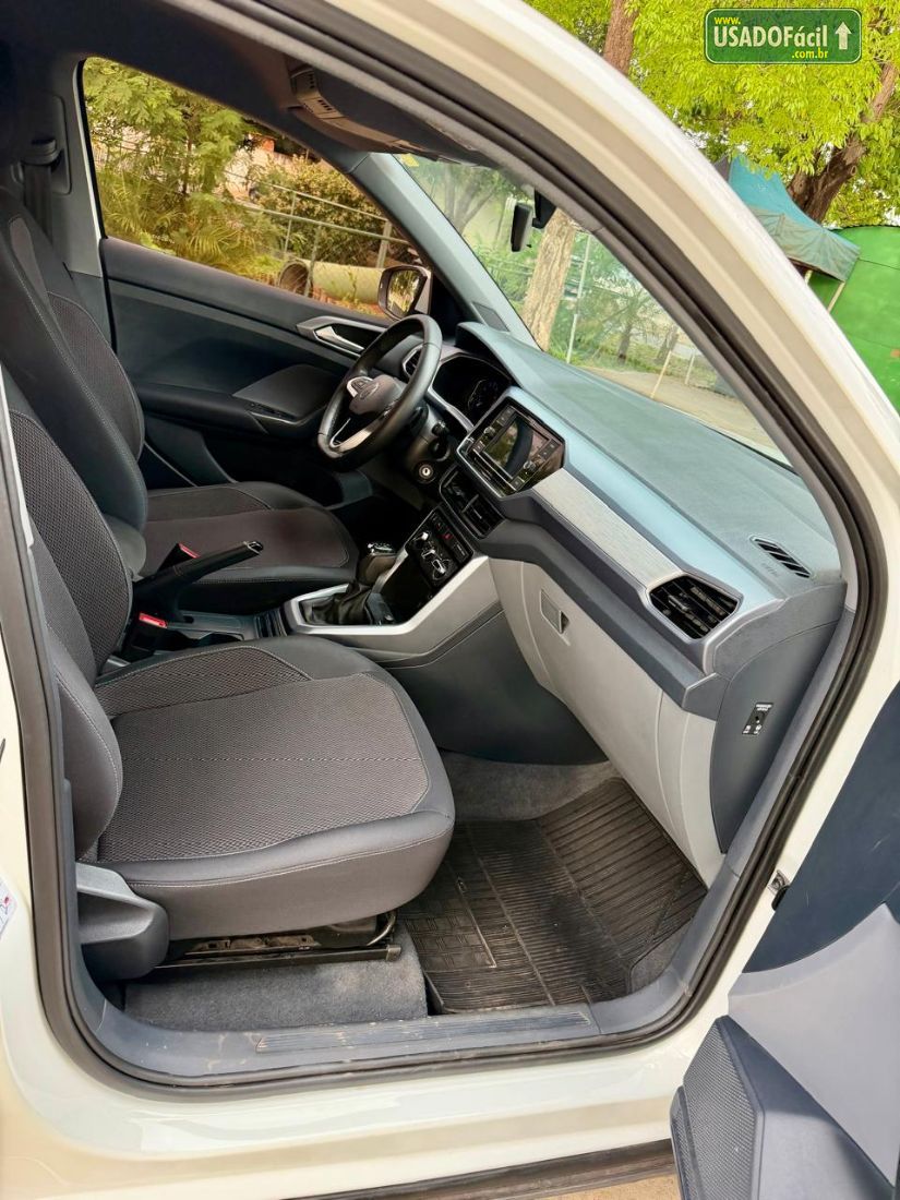 Volkswagen T-Cross 200 TSI 1.0 Automático Flex 2022/2023 — foto 16 de 23