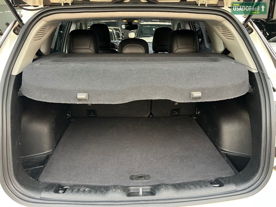 Jeep Compass Longitude 2.0 4x2 Automático Flex 2018/2019 — foto 29 de 30