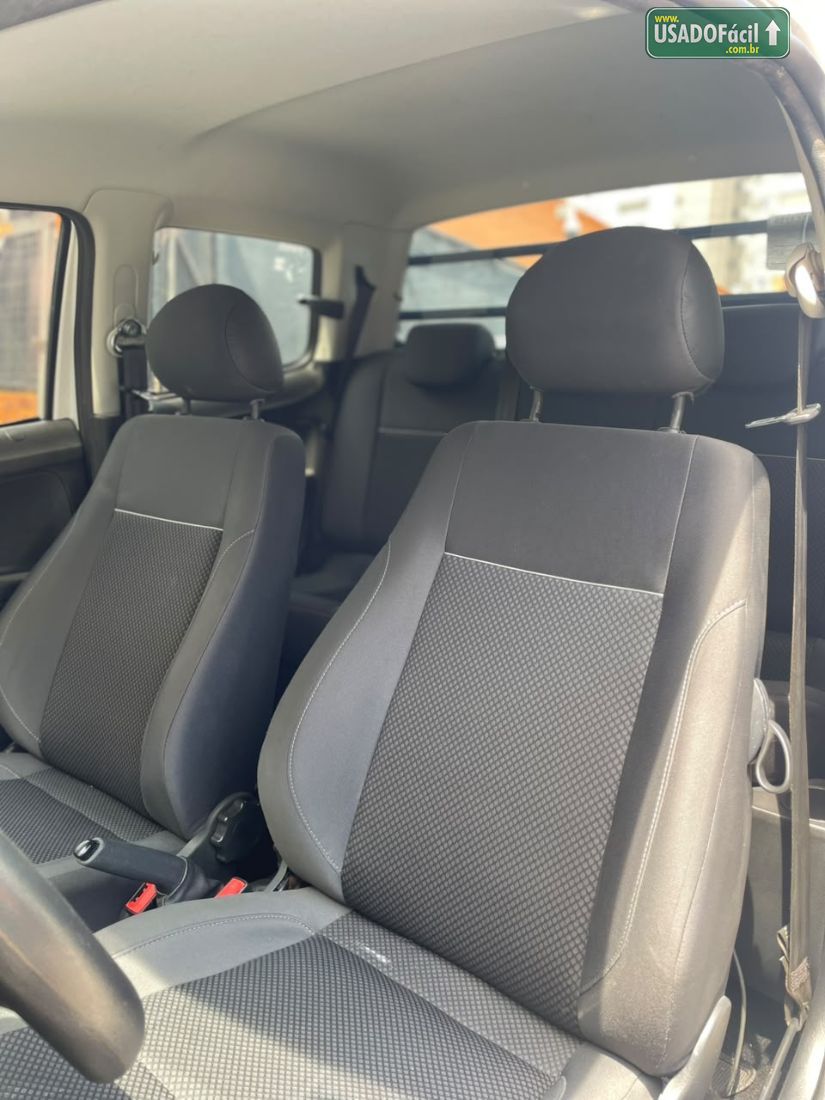 Volkswagen Saveiro Robust CD 1.6 Total Flex 2022/2023 — foto 8 de 10