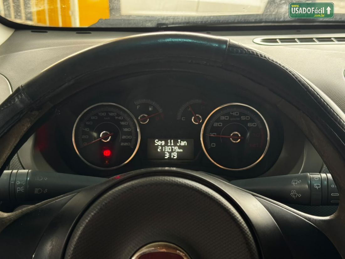 Fiat Palio Attractive 1.0 EVO Fire Flex 5P 2013/2014 — foto 15 de 15