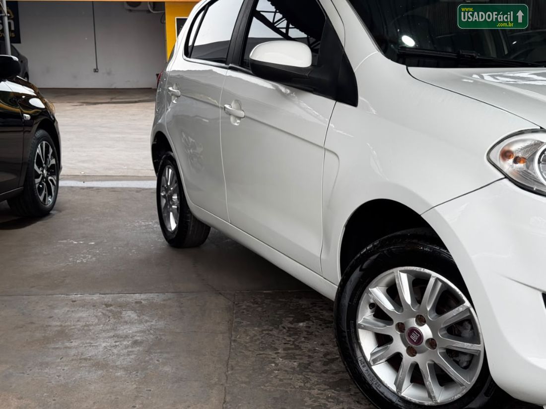 Fiat Palio Attractive 1.0 EVO Fire Flex 5P 2013/2014 — foto 2 de 15