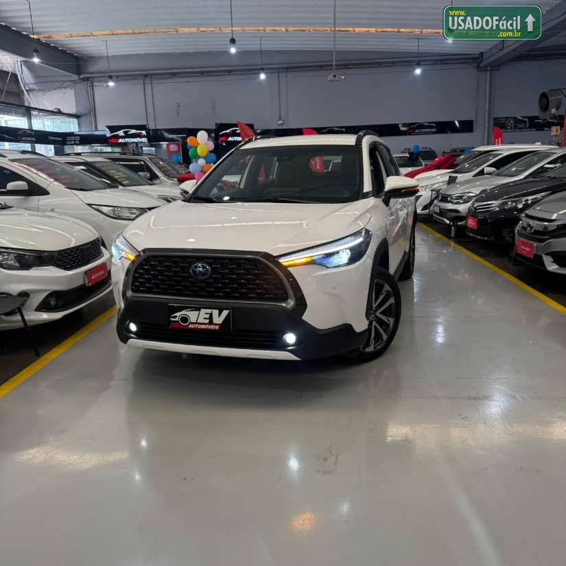 TOYOTA Corolla Cross XRV 1.8 Automático Híbrido 2023/2024 — foto 2 de 14