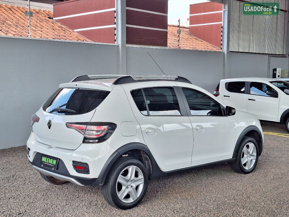 Renault Sandero Stepway Zen 1.6 Mecânico Flex 2023/2024 — foto 3 de 14