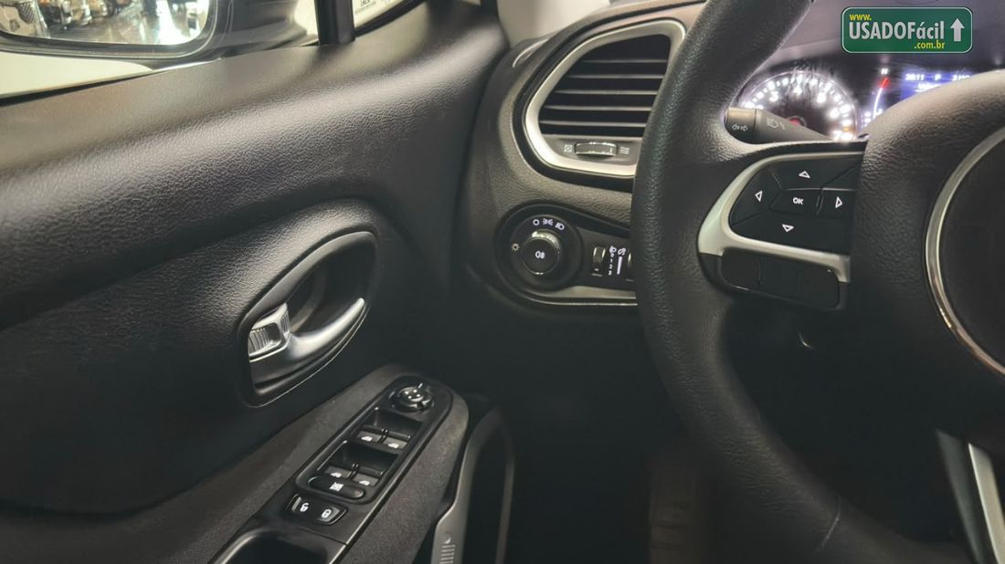 Jeep Renegade STD 1.8 4x2 Automático Flex 2021/2021 — foto 16 de 24