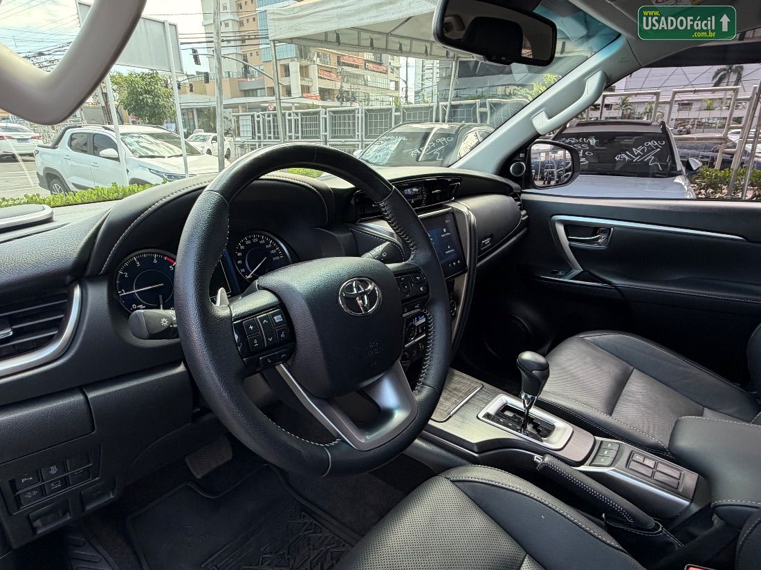Toyota Hilux SW4 SRX Platinum 2.8 4x4 Turbo Automático Diesel 2024/2024 — foto 17 de 21