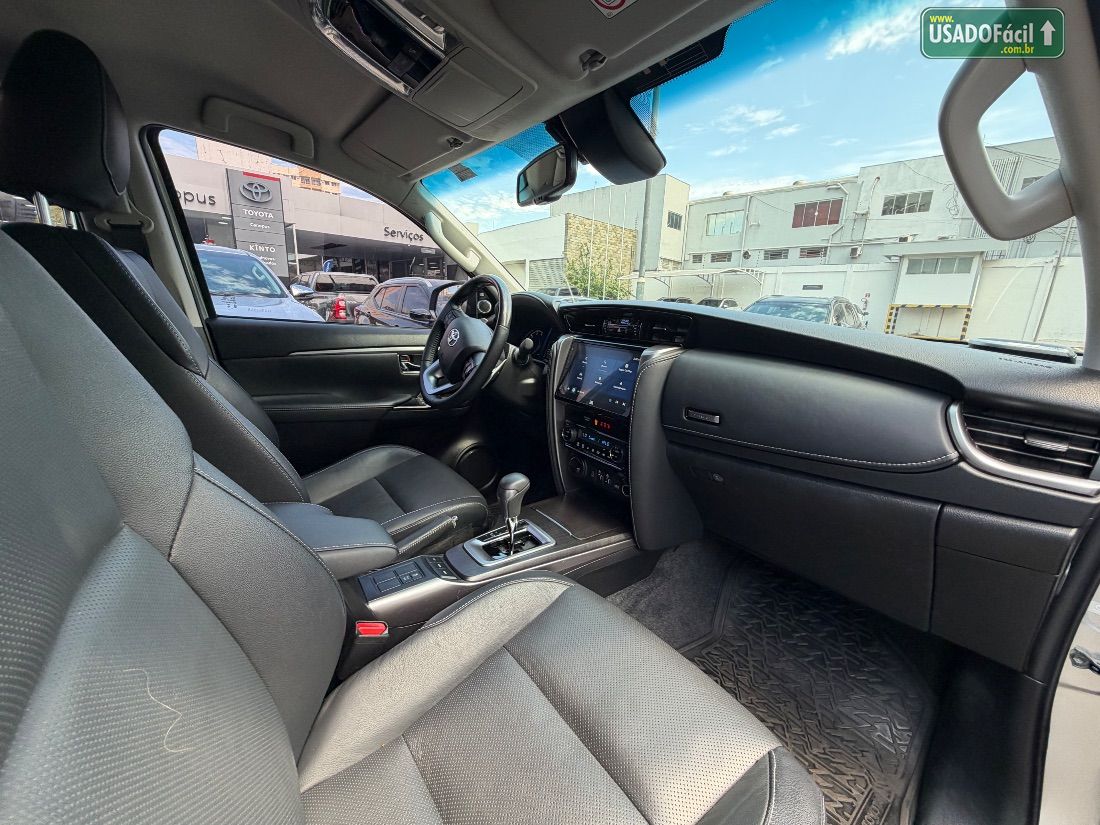 Toyota Hilux SW4 SRX Platinum 2.8 4x4 Turbo Automático Diesel 2024/2024 — foto 9 de 21