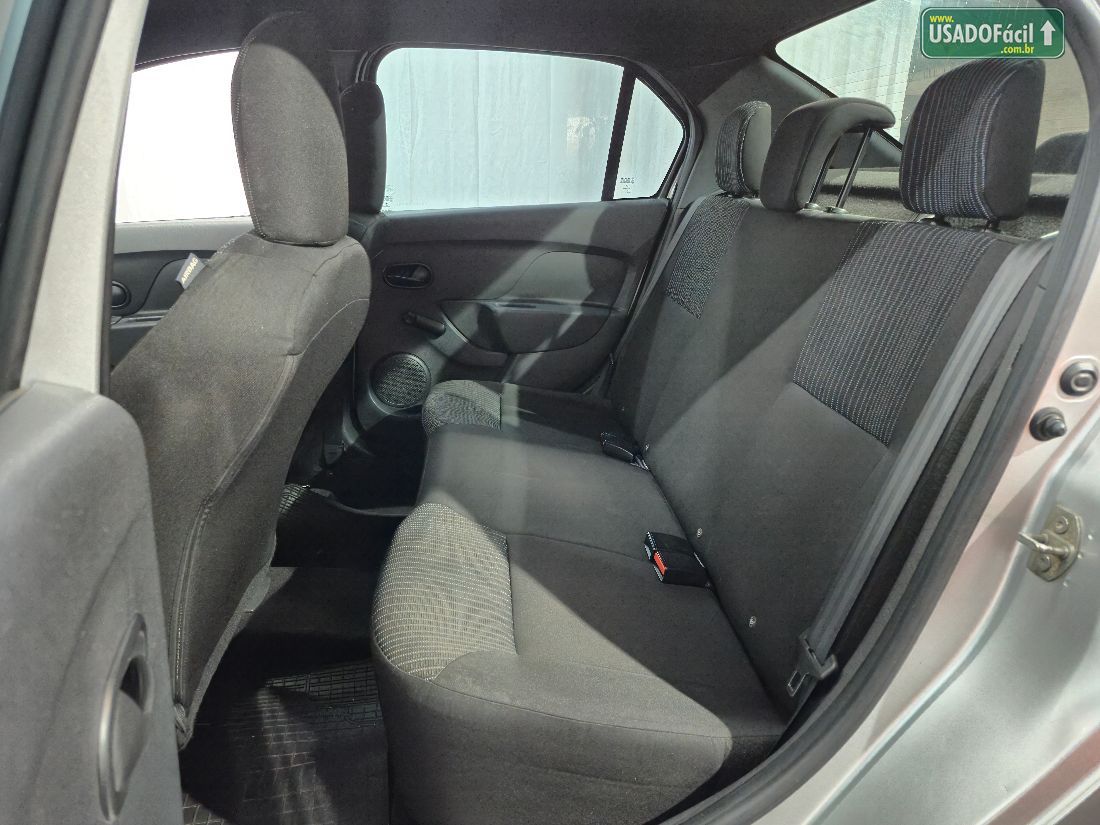 Renault Logan Life 1.0 Mecânico Flex 2021/2022 — foto 10 de 19