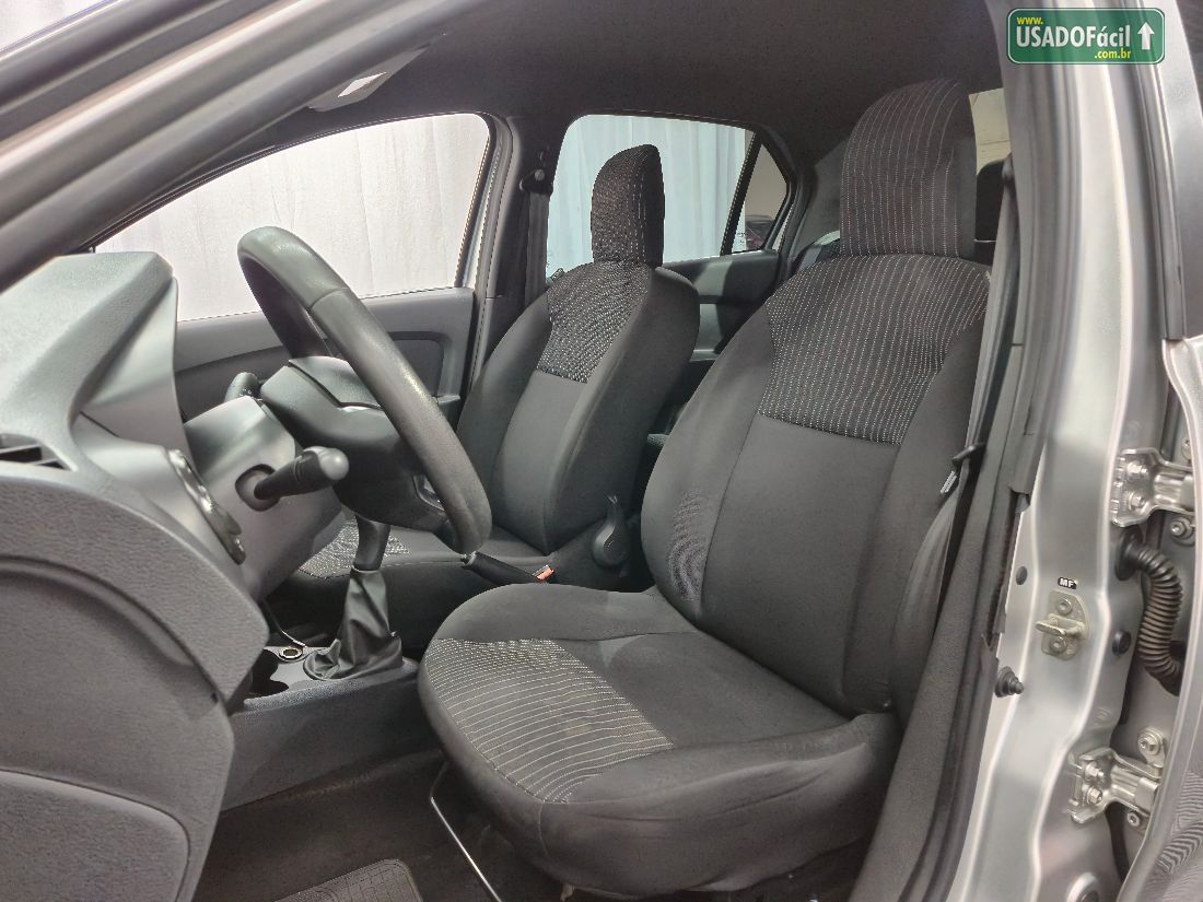 Renault Logan Life 1.0 Mecânico Flex 2021/2022 — foto 9 de 19