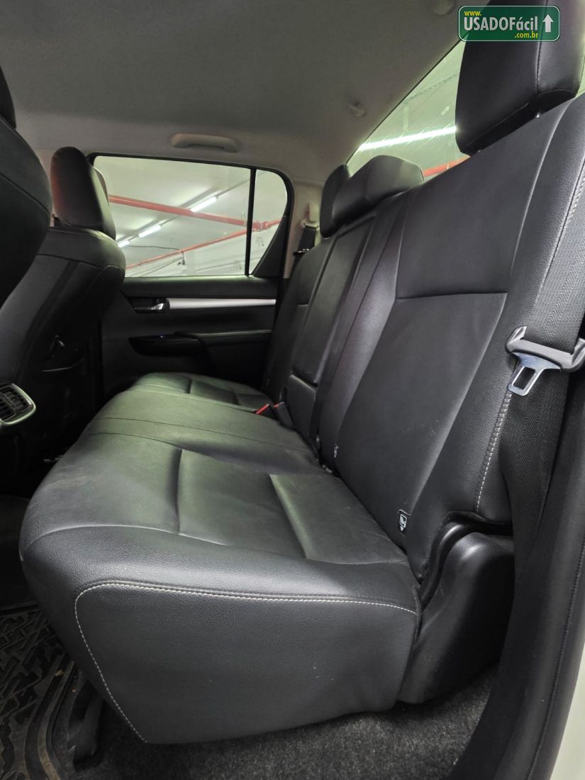 Toyota Hilux SRV CD 2.8 4x4 TDI Automático Diesel 2023/2024 — foto 12 de 12
