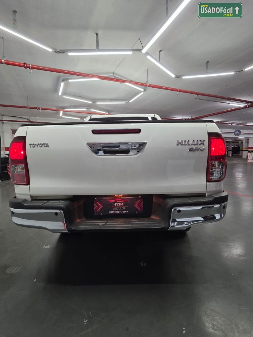 Toyota Hilux SRV CD 2.8 4x4 TDI Automático Diesel 2023/2024 — foto 4 de 12