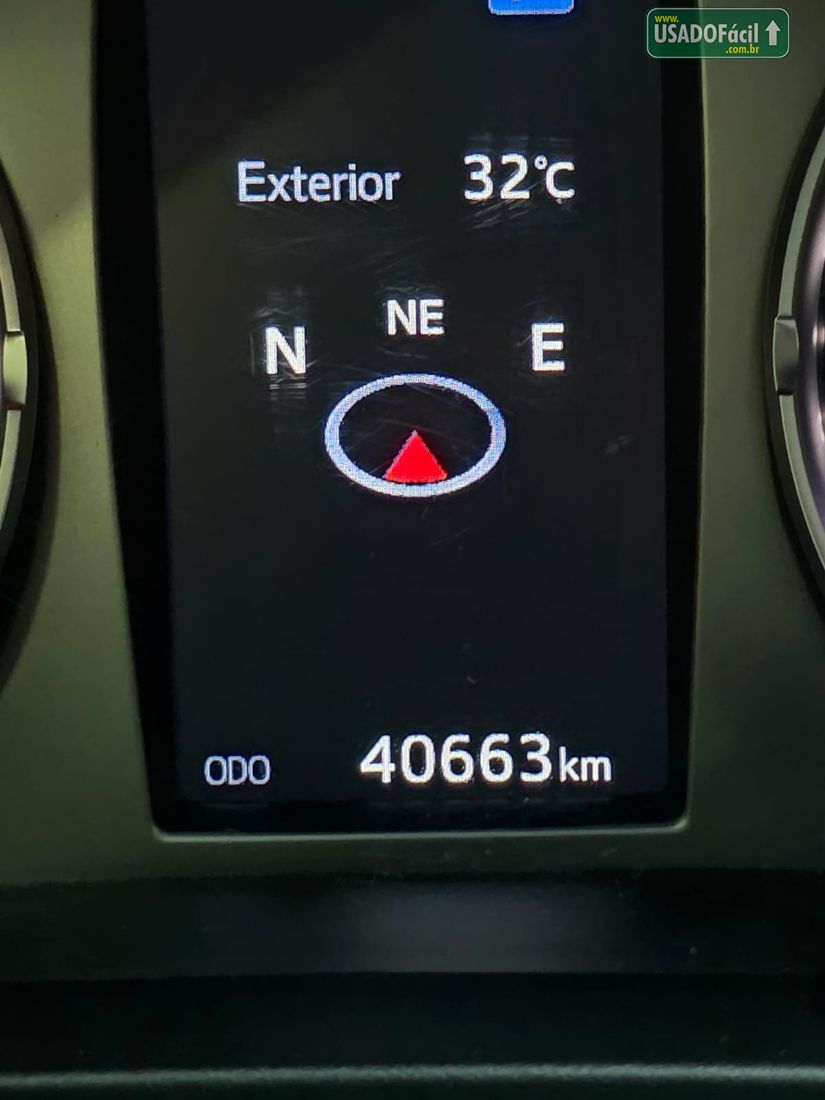Toyota Hilux SRV CD 2.8 4x4 TDI Automático Diesel 2023/2024 — foto 8 de 12