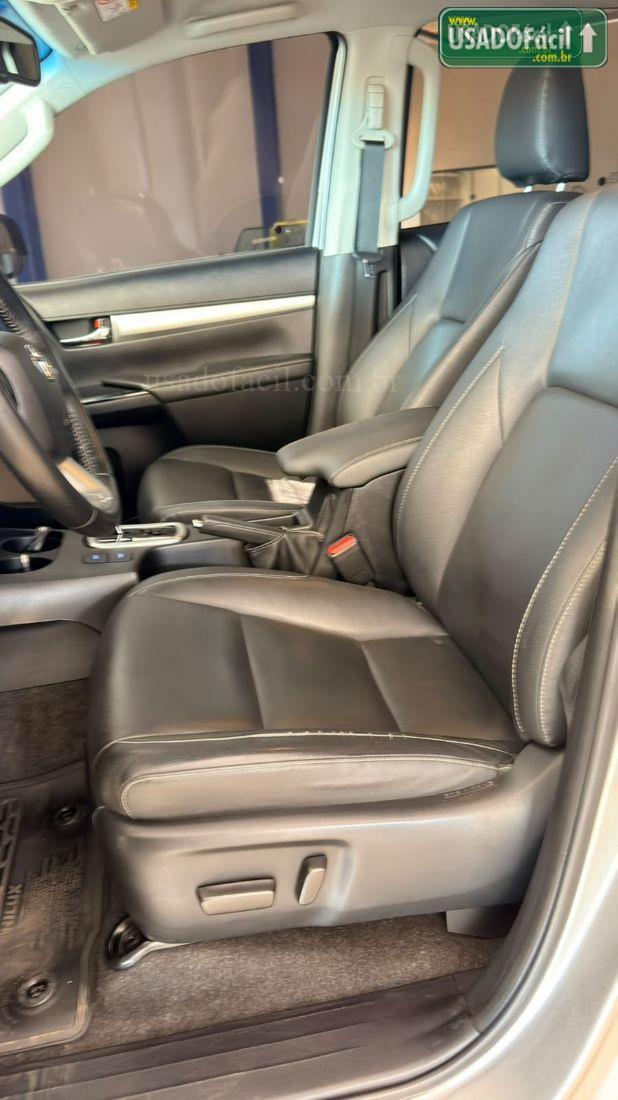 TOYOTA HILUX SRV cd 2024/2024 — foto 9 de 9