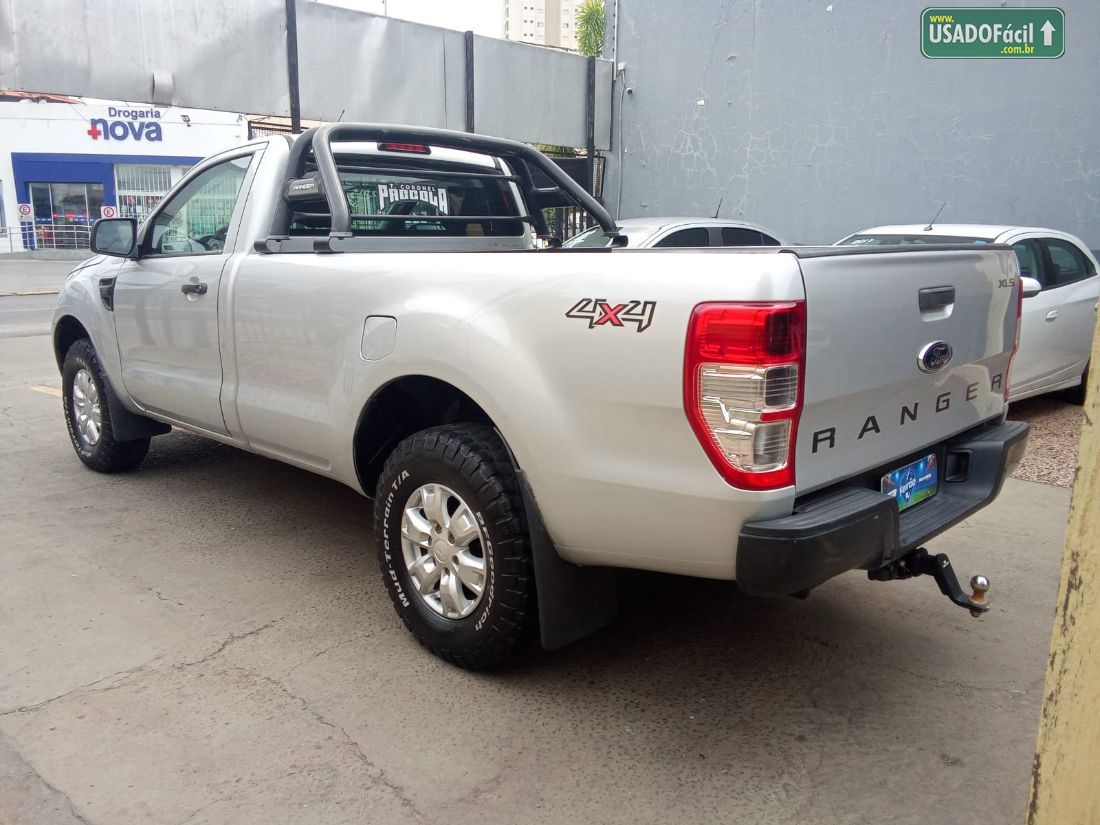 Ford Ranger XLS CS 3.2 4x4 Diesel 2013/2014 — foto 5 de 8